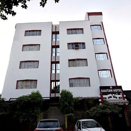 ורנאסי Gautam Hotel מראה חיצוני תמונה