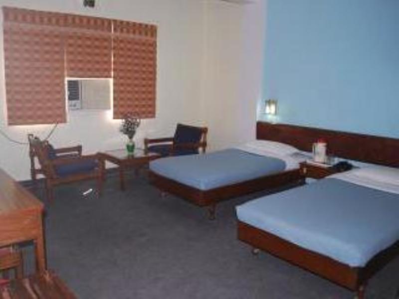 ורנאסי Gautam Hotel מראה חיצוני תמונה