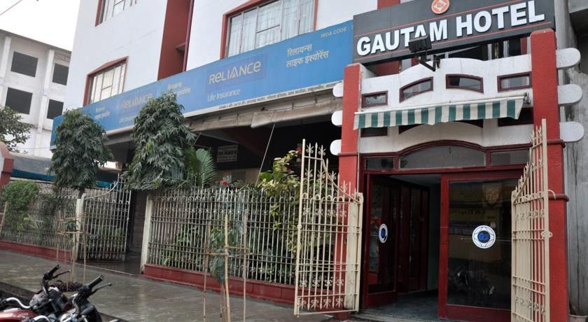 ורנאסי Gautam Hotel מראה חיצוני תמונה